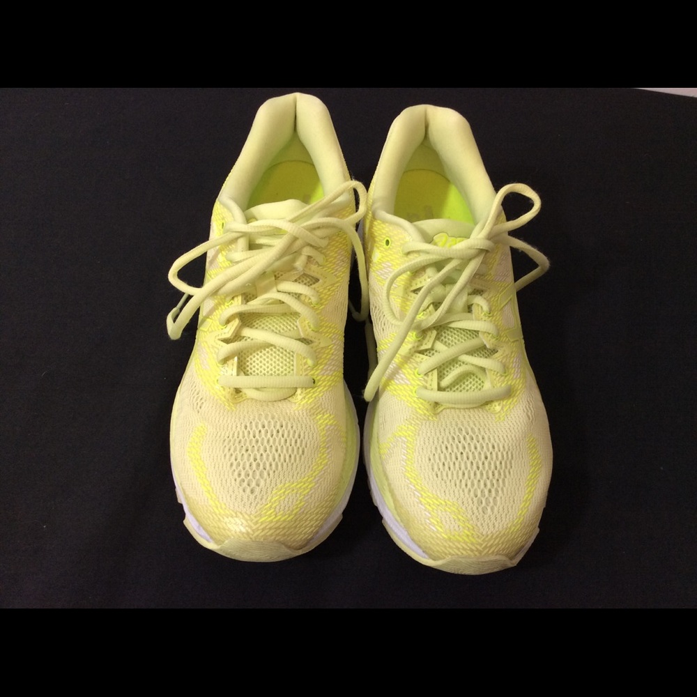 ASICS Running Shoe 8.5 20 Guidance Line